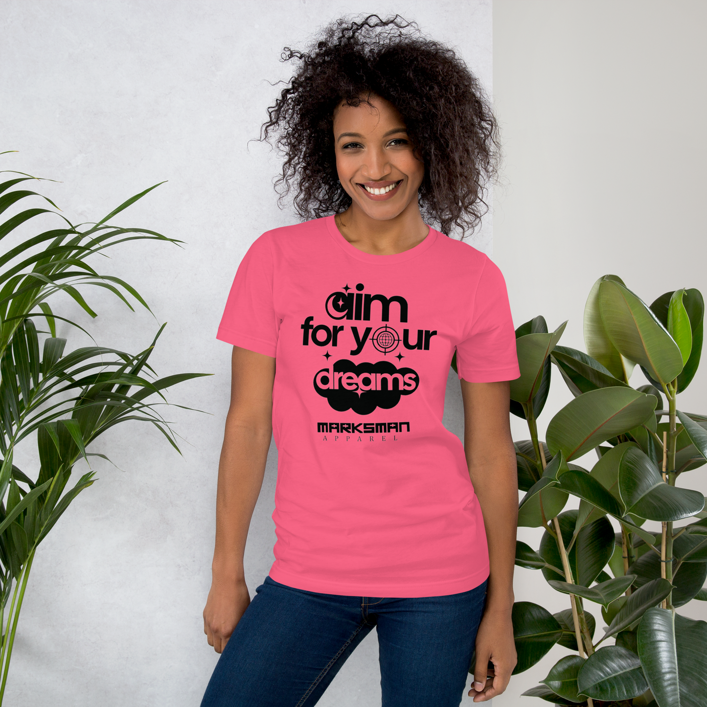 "Aim For Your Dreams" T-Shirt