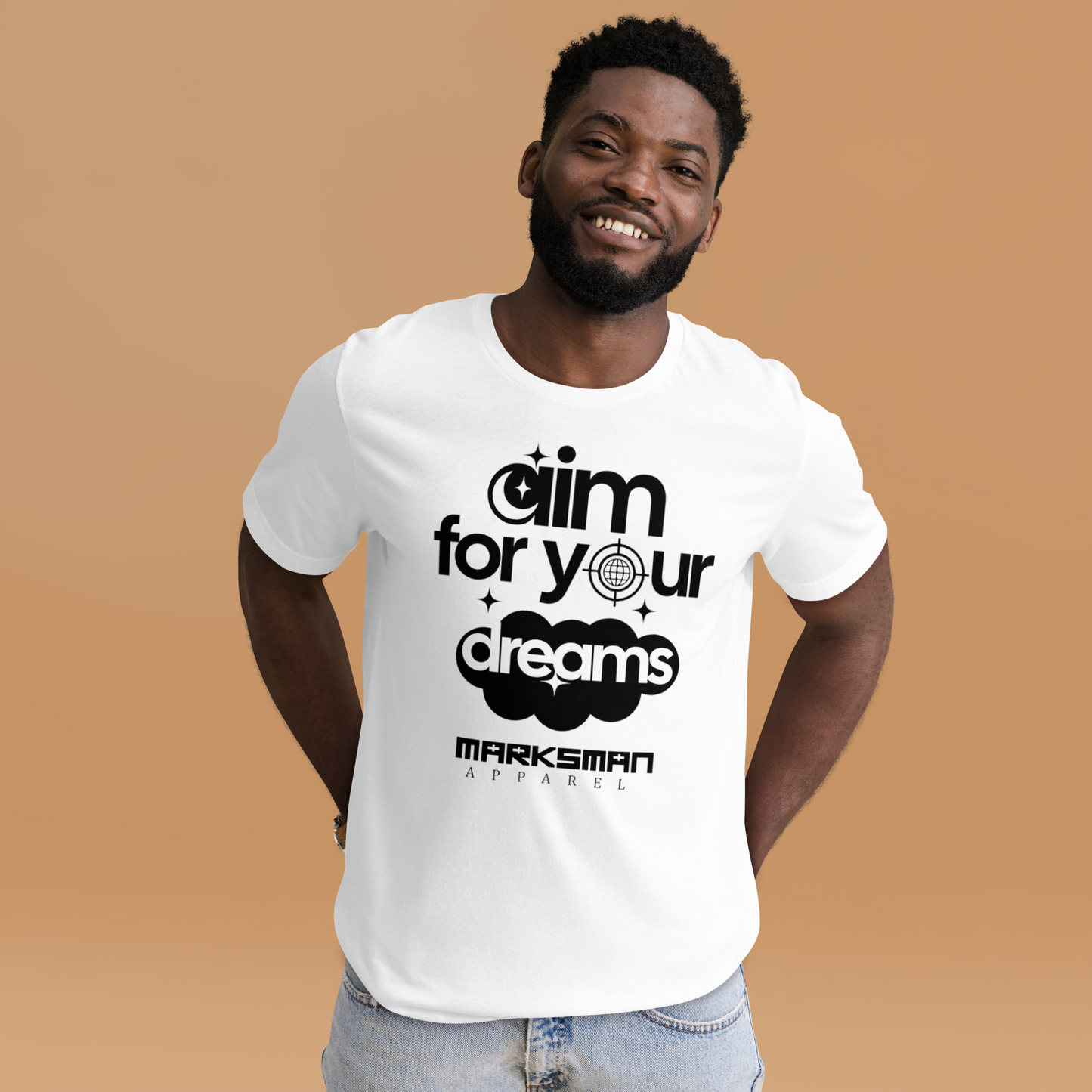 "Aim For Your Dreams" T-Shirt